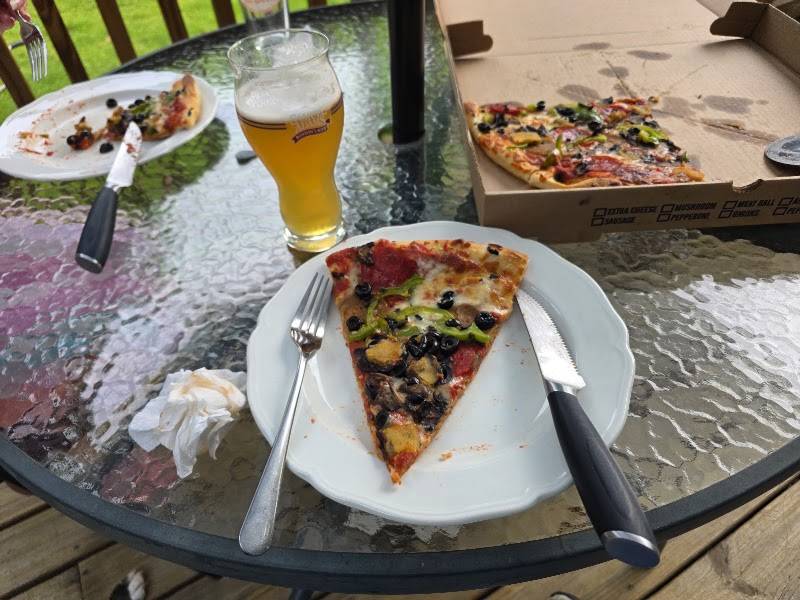 Benner's Bagels Pizza N' What Nosh